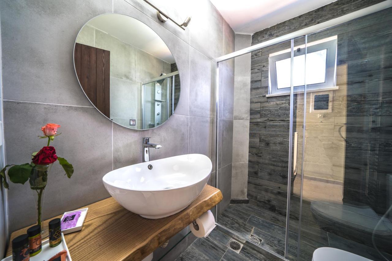 Petronila Luxury Villa With Heated Private Pool Kíssamos Zewnętrze zdjęcie